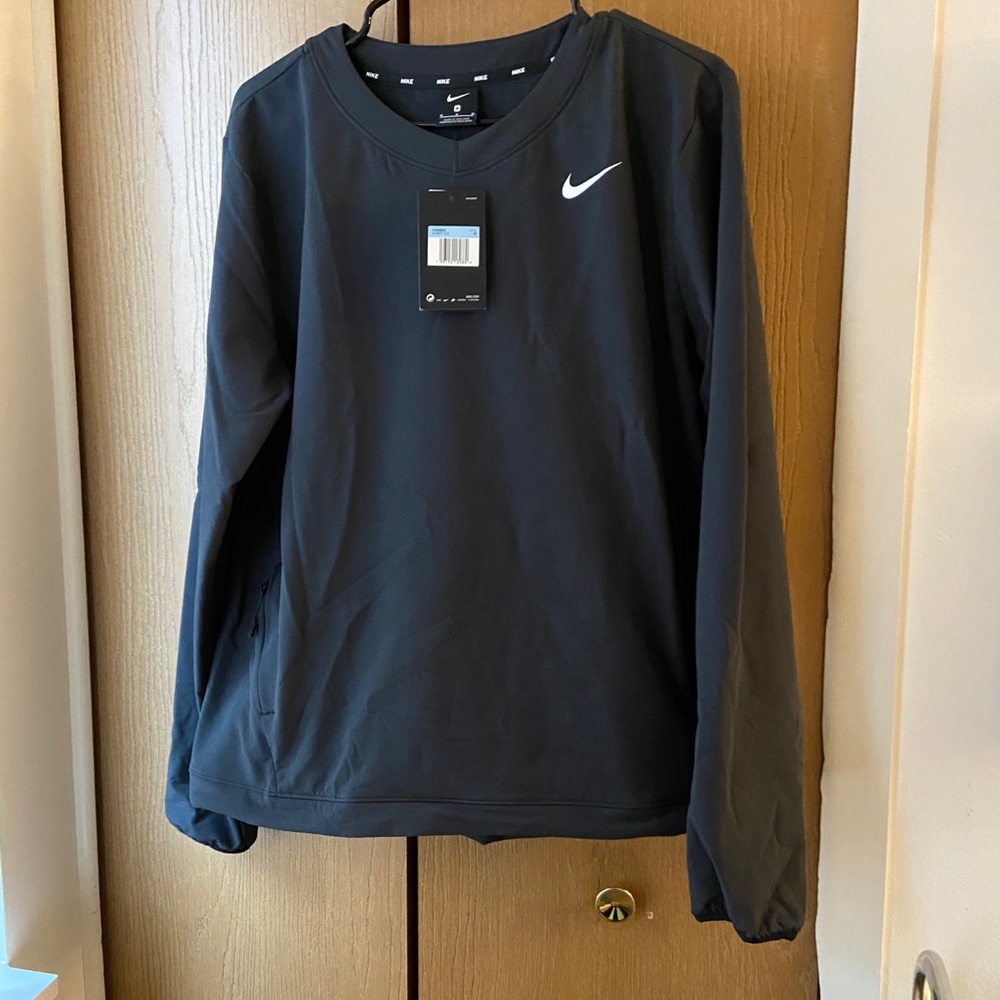 Nikes crew neck